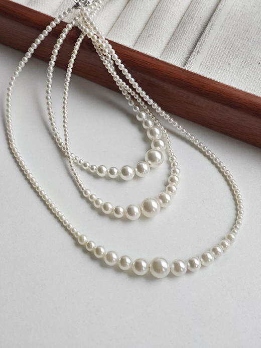 🌈七夕礼物❗❗美到冒泡💕精致女孩的本命！【MointPhoice渐变月牙链】贵气灵动，像月牙微微一笑🌙把温柔揉进颈间~富家千金感拉满！ 商品图2