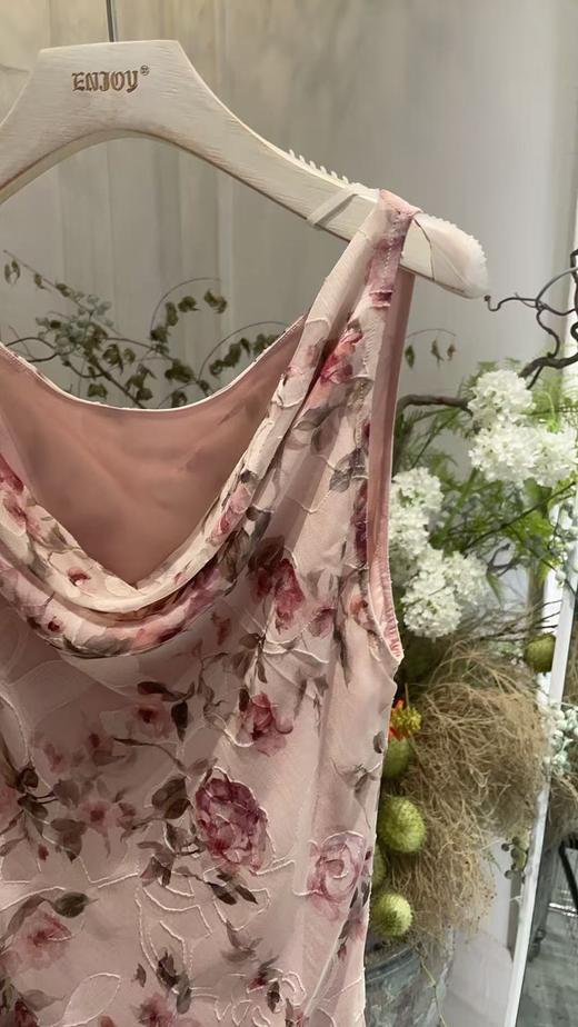 【门店同款】ENJOY夏季“悠然之境”法式玫瑰花卉裙 162280324 商品图1