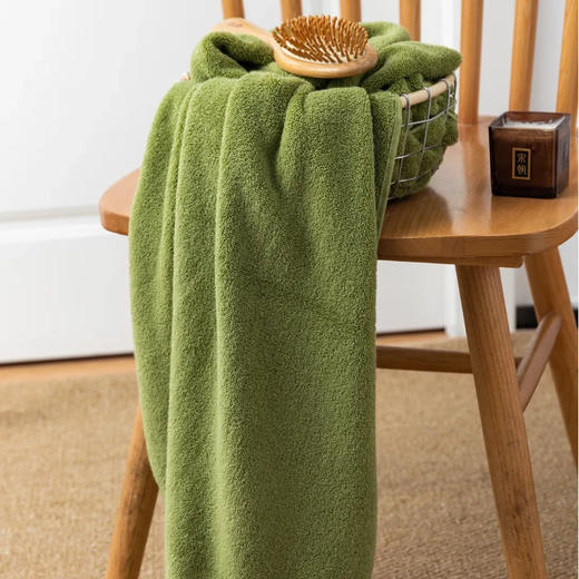 【送洗衣袋】内野新素色典雅浴巾pro礼盒版|厚实不掉毛，蓬松更柔软！ 商品图0