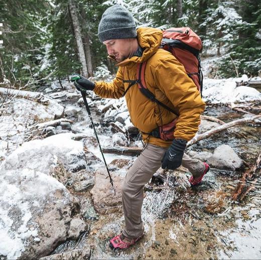 【正品现货！】始祖鸟ARCTERYX ATOM AR HOODY加厚阿童木棉服连帽【特价，非质量问题不支持退换！！！】 商品图1