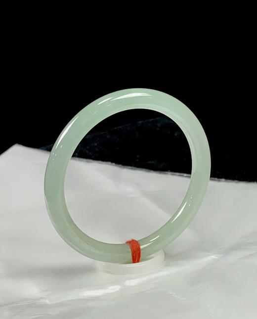 55圈口圆条翡翠手镯 商品图1