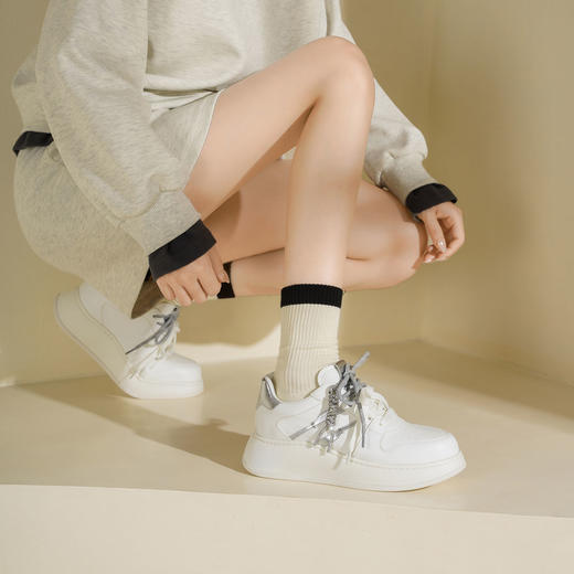Westory2025年秋季厚底运动鞋小白鞋双色鞋带深口板鞋S25CM76701（8月22日发货） 商品图3