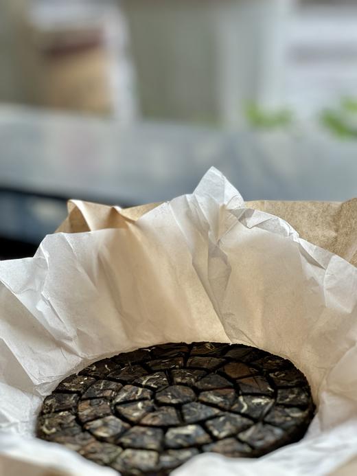 【样版链接】2006老白茶老料压饼，150克/饼 商品图1