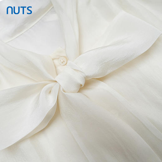 NUTS商场同款春秋季杏色气质优雅宽松系带长袖衬衫女4320102A1 商品图2