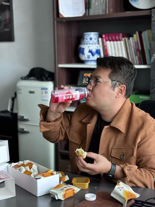 【玫瑰花醋】百年发酵技艺  不添加香精  花香馥郁   酸酸甜甜  380ml/瓶*10瓶 商品图1