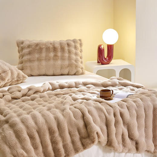 LOVO乐蜗XS VQ0868 轻奢防静电双层仿兔毛毯 85×140cm 咖色 商品图2