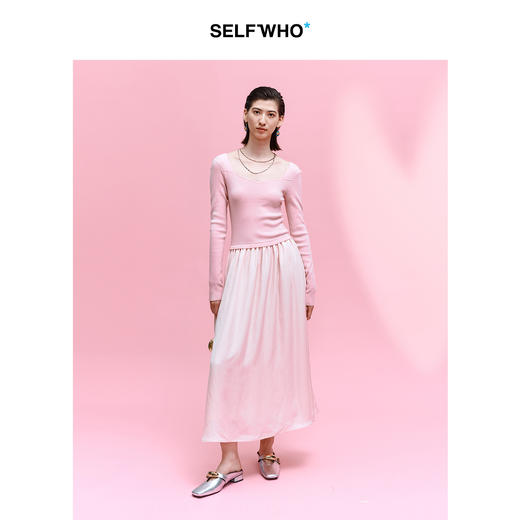 SELFWHO七夕系列粉色桃心领针织拼接连衣裙女2025秋新款优雅长裙 商品图3