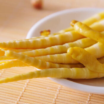 金大州泡椒竹笋尖500g 山椒脆嫩手剥笋办公室休闲零食品小吃下饭菜 /休闲食品 /豆干/素食零食 /卤味蔬菜零食 商品图6