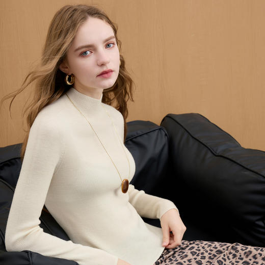 【宋轶同款】[可机洗]100绵羊毛]三彩2025冬季新款针织衫修身打底衫简约M 商品图1