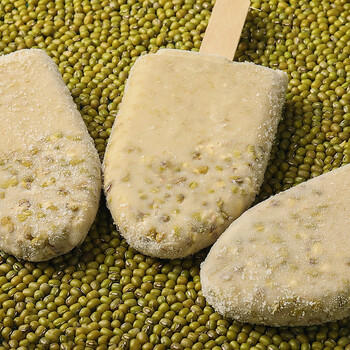 光明牌（Guang Ming Pai）精品重绿豆棒冰96g*10支 薄荷清凉口感冰棍 家庭装冷饮 25年生产 /水饮冲调 /冰淇淋 /棒支冰淇淋 商品图6