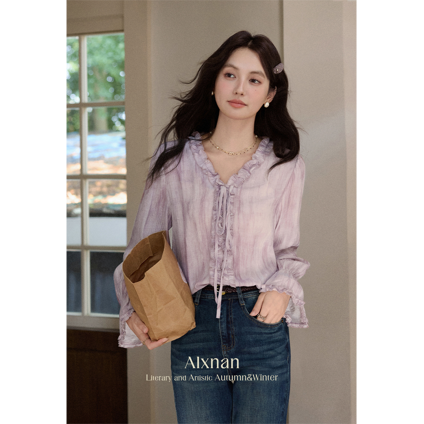 【6折秒杀】鹿向南「花香细语」法式紫色长袖V领衬衫秋季新款休闲通勤衬衣女L569129