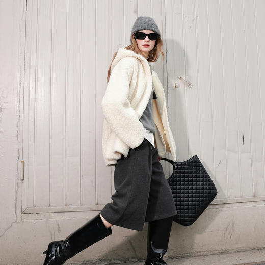 三彩2025冬季新款仿绵羊毛环保皮草连帽毛毛外套宽松简约M 商品图1