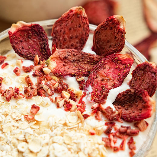 本味草莓干#酸甜软糯有嚼劲，11斤鲜莓出1斤果干，原果对切，配料干净，花青素满满~ 商品图8