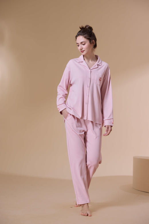 【109元限时秒杀】【秀黛】女翻领草莓绣花长袖套装女士棉质睡衣家居服S3551009T【门店同款】 商品图7