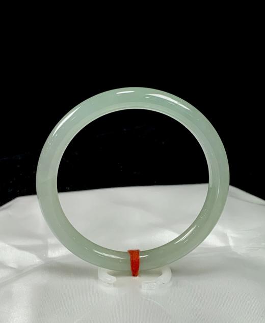 55圈口圆条翡翠手镯 商品图3