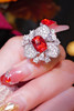 【梁小姐彩宝】收藏！18K金缅甸绝地武士尖晶石 红色满钻花朵设计gao定钻石戒指3.15克拉(3-5天左右） 商品缩略图6