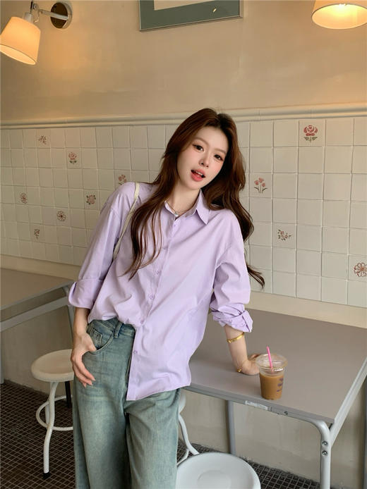 【初秋多巴胺穿搭｜把彩虹穿在身上！】纯色衬衫气质POLO领，亲肤的面料手感柔软，立体剪裁干净减龄 商品图1