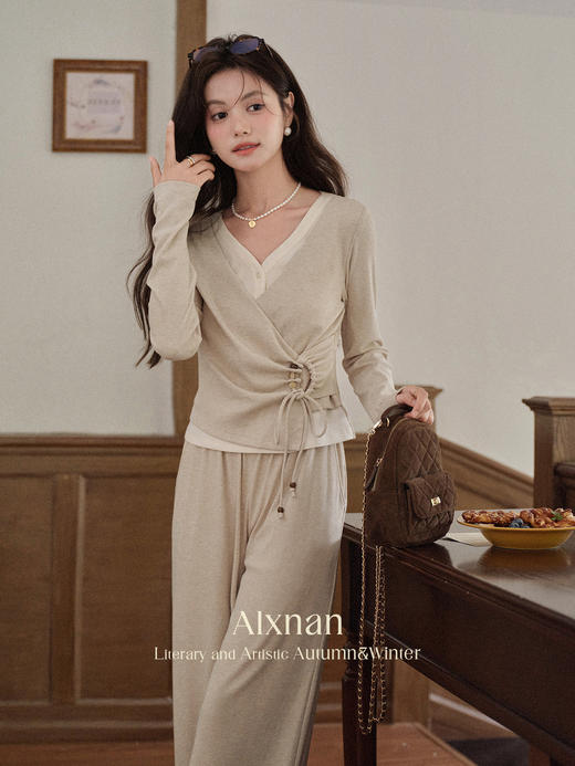 鹿向南「油画风铃」燕麦色宽松百搭休闲裤女秋季简约通勤阔腿长裤 商品图2