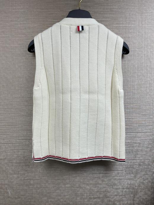 女款V领针织背心开衫022 商品图1