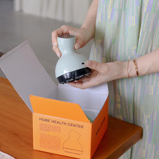 【全家人的随身“养生馆”  刮痧拔罐仪】智能负压大吸力  刮痧无痛感  精密防水全身水洗  无线使用出门随身带随时舒坦  9档可调节恒温  缓解肌肉僵硬~ 商品图8