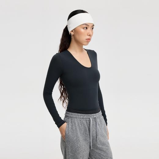 oneup裸感可拆卸胸垫U领长袖 商品图2