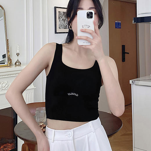 官网690！光面无痕裸感百搭打底吊带背心 固定一体式带胸垫文胸内衣可外穿 商品图1