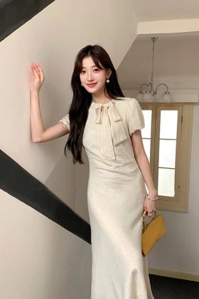 Stay2Weeks 法式系带腰间褶皱连衣裙 20879