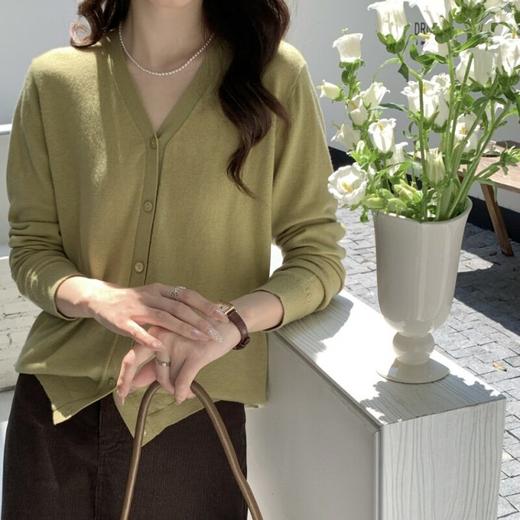 【温柔初秋】100纯羊毛针织开衫上衣女新款宽松百搭长袖V领毛衣   ASZT-AS2058831-3 商品图3