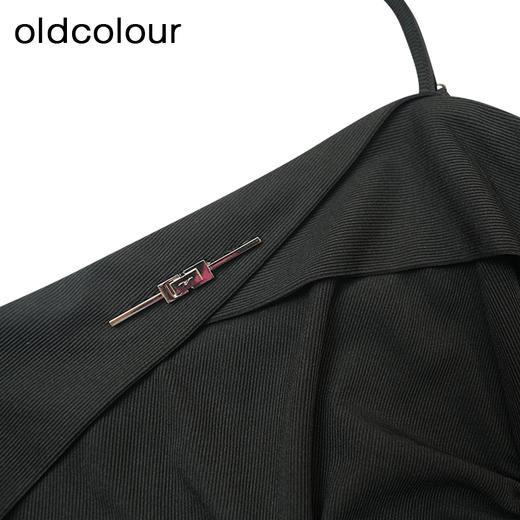 oldcolour商场同款春秋款黑色时尚优雅吊带连衣裙女P24104156 商品图2