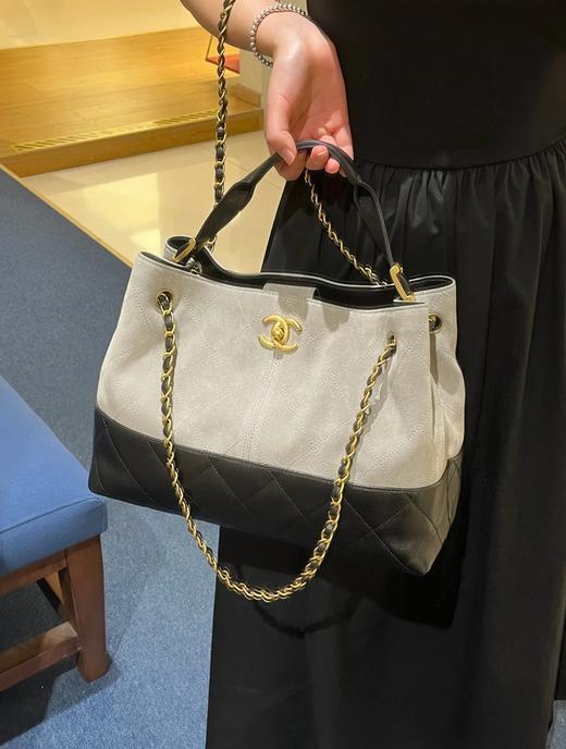 香奈儿  25A手工坊 横款购物包麂皮纹灰色（LZ） 商品图6