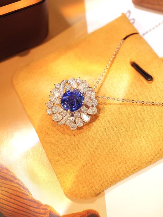 【梁小姐彩宝】传承！18K金斯里兰卡豪华gao定皇家蓝蓝宝石钻石戒指吊坠两用款4.51克拉（3-5天左右） 商品图11