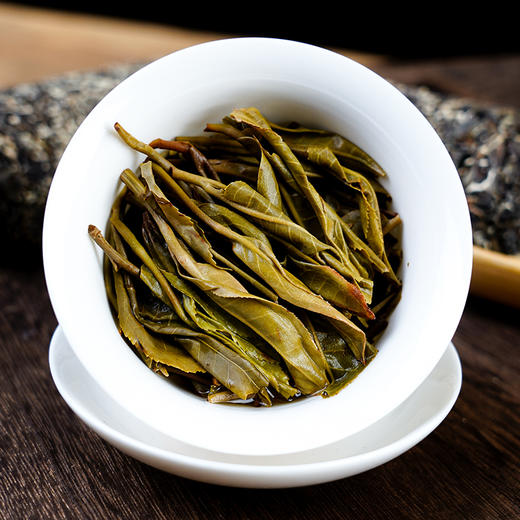 10月8日晚20点【老曼峨竹筒茶】2018年头春头采岩老亲制普洱生茶收藏送礼佳选补贴价放送300g/筒 商品图6