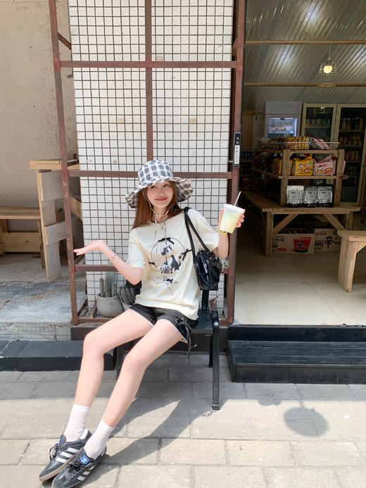 <曾小咸推荐>现货秒杀！卖完不补 ！微信打折价！猫咪印花小蝴蝶结短袖 日常109.99 立减50 秒杀59.99！抽绳牛仔短裤秒杀79.99！！ 商品图6