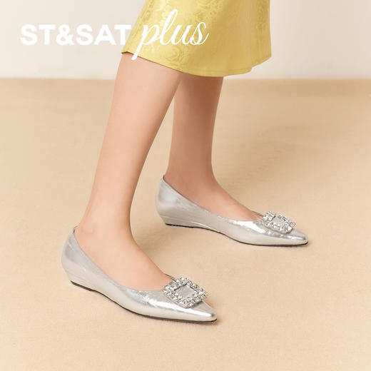 星期六轻奢大气钻扣浅口低跟单鞋SSD3111084 商品图4