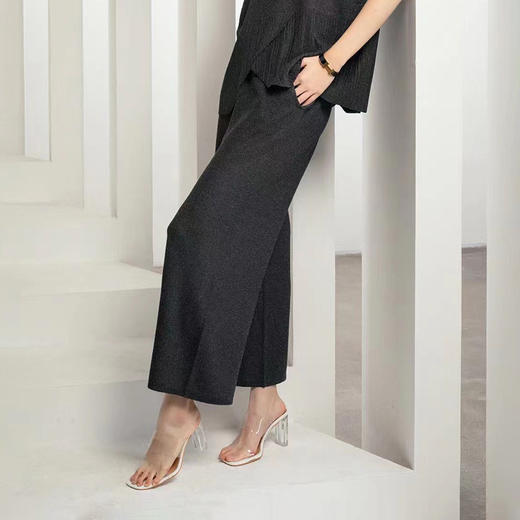 H23522百搭慵懒风天丝针织直筒裤女春夏新款垂感显瘦宽松阔腿裤休闲裤女 商品图2