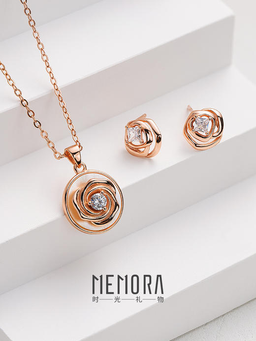 【任选3件599元】小玫好项链 S925银玫瑰花耳饰时尚ins风项链MEMORA诗普琳YNE00301、YEE00901（线上专供） 商品图0