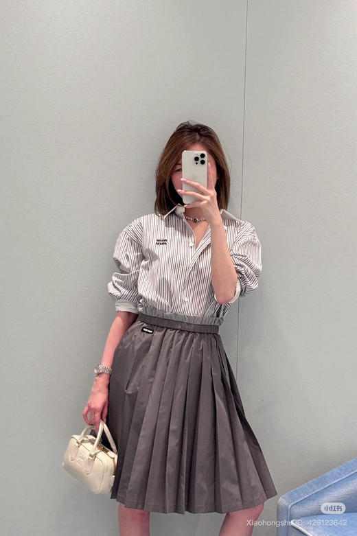 88-3 独家圆正 大爆款 miu府绸棉 可拆领口袖口 设计感两穿 廓形条纹衬衫 我穿42 商品图4