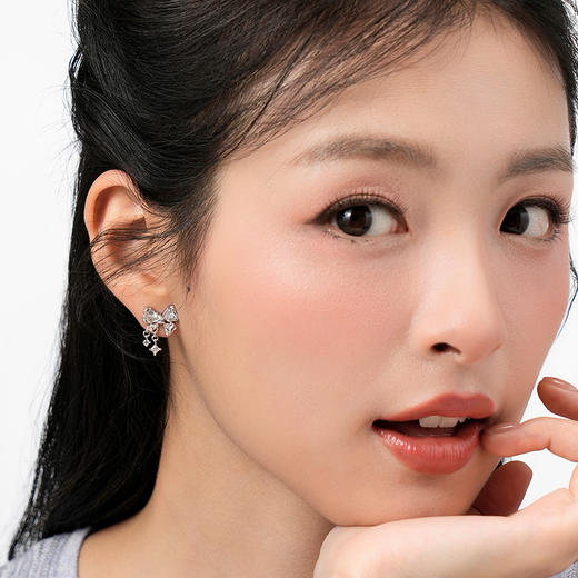 卡蒂罗/KADER 甜梦流苏耳钉 星芒蝴蝶结精致甜美闪耀小众轻奢原创设计感耳饰 养耳洞不撞款 浪漫优雅#好运 商品图5