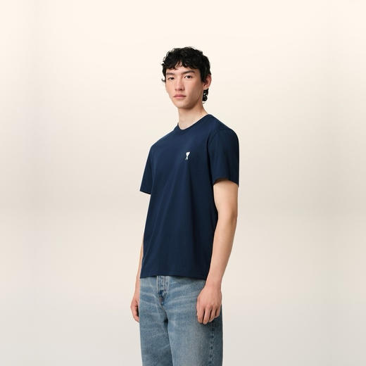 【8月15日 下午17:00 秒杀】初高中 爸妈们都可以入的 AMI 男女同款 白色ADC刺绣爱心短袖T恤 商品图9