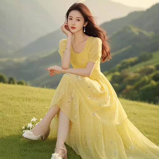 xln3109桔梗法式黄色碎花连衣裙女2025夏季新款森系温柔风减龄雪纺裙子 商品图0