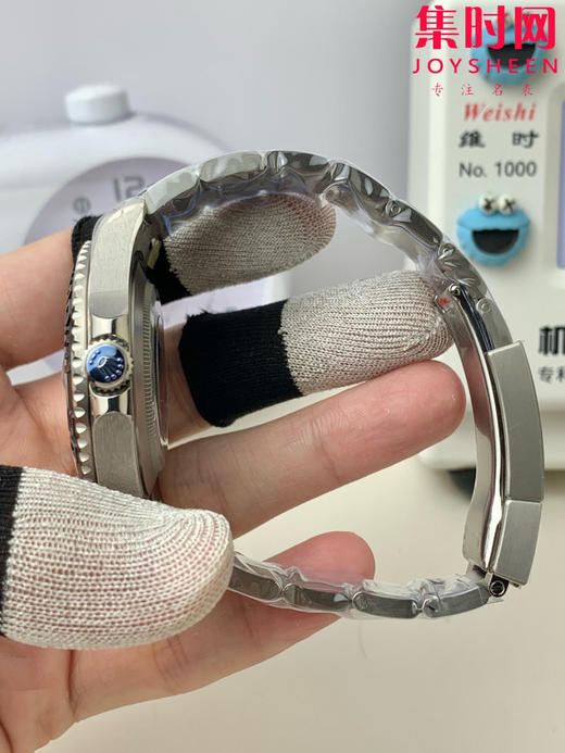 劳力士 新款EWE游艇名仕型 银游艇42mm 钛金属 超轻 男士腕表 商品图2