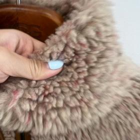 2楼UGG 外套吊牌价1799