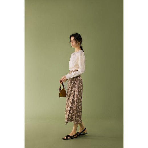 HeyDress提花缎面开衩衬衫 商品图1