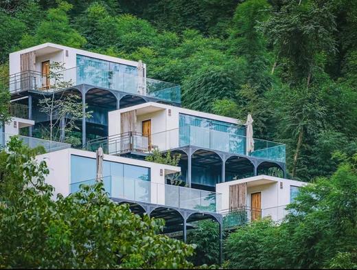【彭州龙门山·部分周末不加价】仅399起住柒宿·地球仓智能房/星空房/亲子房…邂逅万亩竹林，打卡网红“充电堡”！享早餐、养生汤锅 商品图0