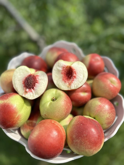 【好吃推荐】12.5元每箱  精品枣油桃（2.5斤左右） 商品图0