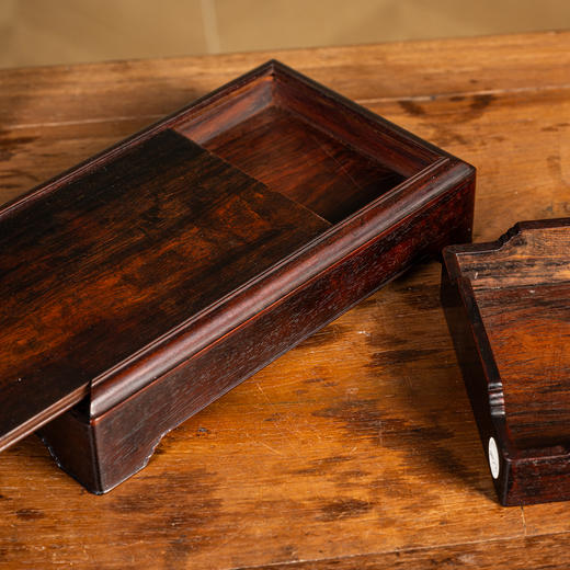 清早期	紫檀暗屉文房盖盒 商品图3