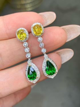 2.52CT刻面沙佛莱耳坠