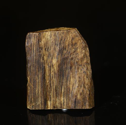 BC.HE5-8.7-6   达拉干沉水(素牌) ，6.68g 商品图0