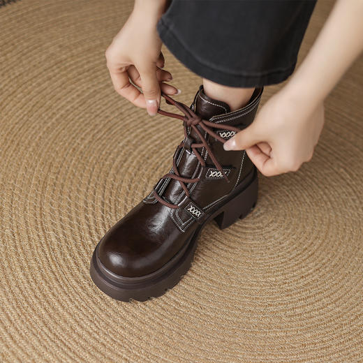 阿么手工女鞋英伦风厚底真皮马丁靴高跟7CM显瘦系带机车短靴冬季 商品图4
