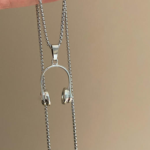 鹿鹿推荐 • 时尚简约耳麦项链毛衣链【兑换成功积分不予退回，请知悉 】 商品图2